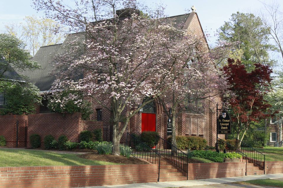 picture of house on campus